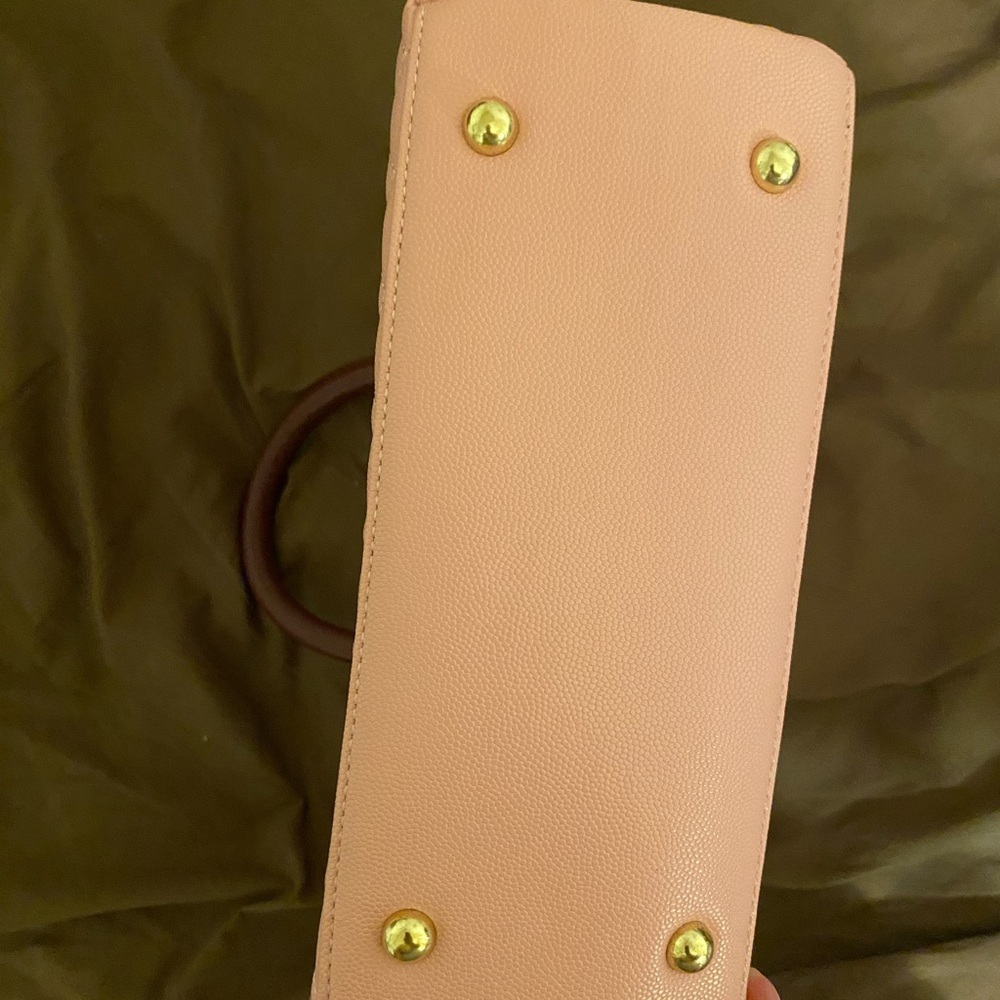 CHANEL Pink Quilted Shoulder Bag with Gold Logo - Picture 9 of 15